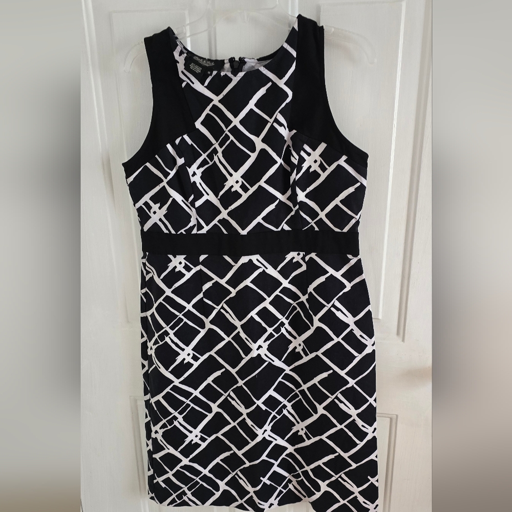 Peck & Peck Black and White Strapless Dress